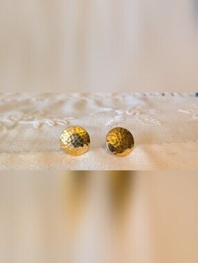 Monet 80's Vintage Clip On  Earrings